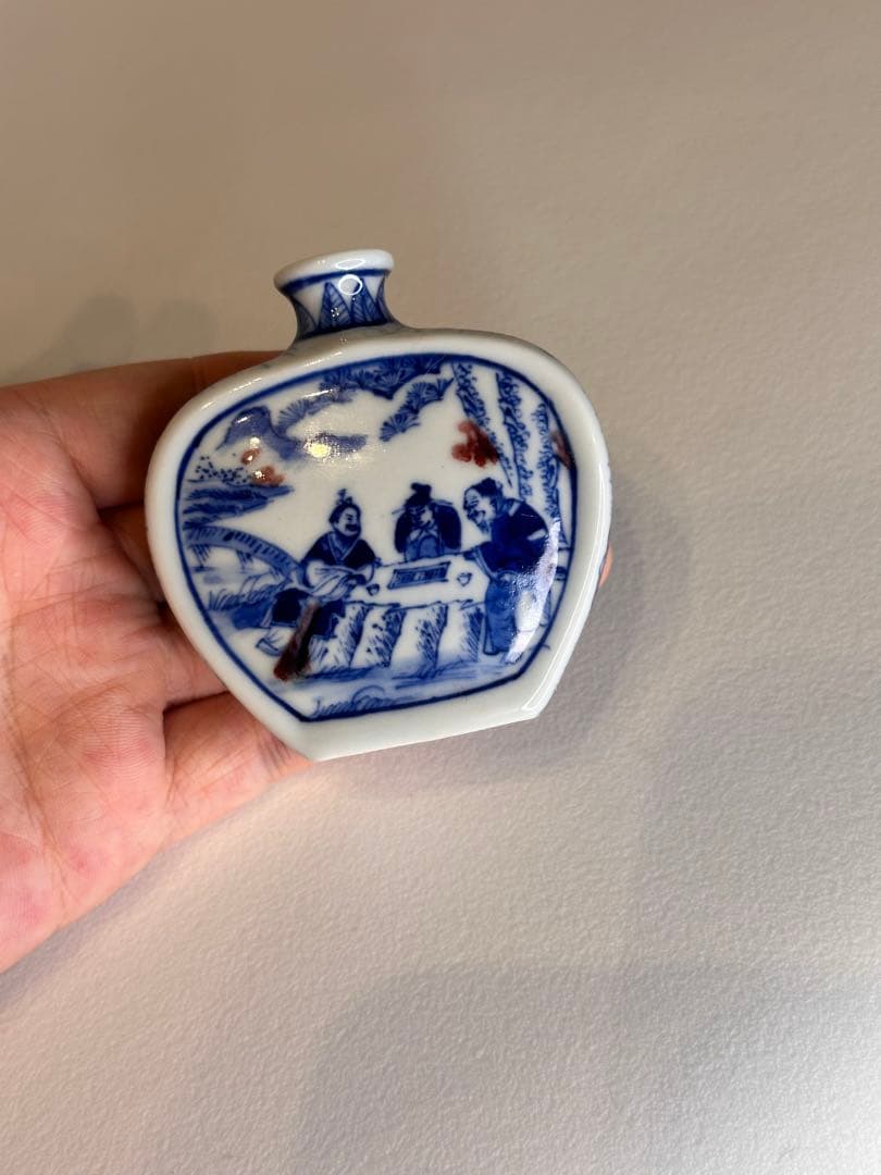 清代青花 鼻煙壺 人物と風景図