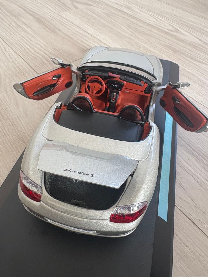 1/18 ポルシェ 986 BOXSTER オートアート製