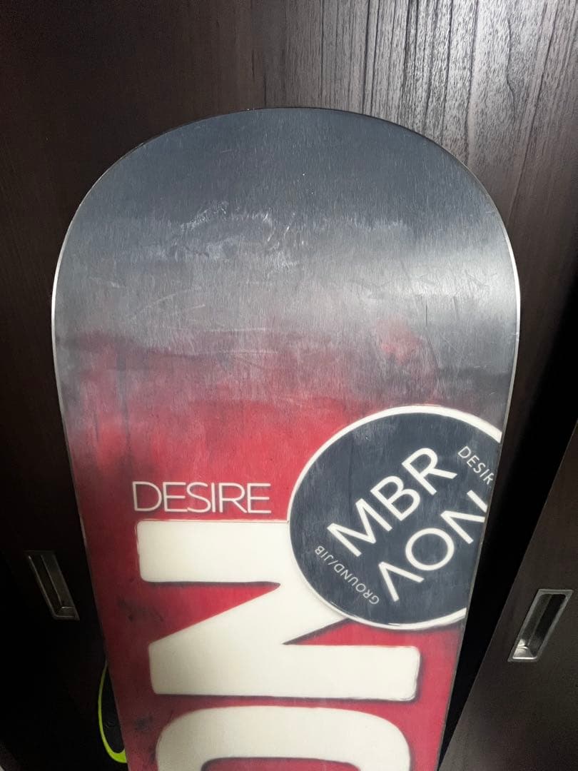 DESIRE 150cm スノーボード