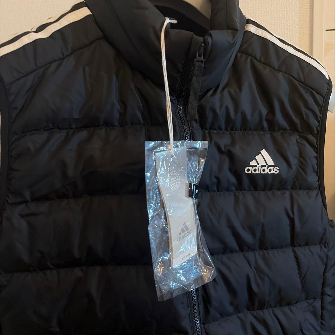 サ*認様 新品アディダスadidasエッセンシャルズ ダウンベストゴルフ軽量ブラ