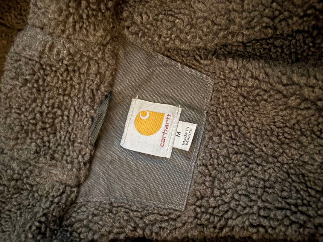 Carhartt アクティブジャケット ブラック