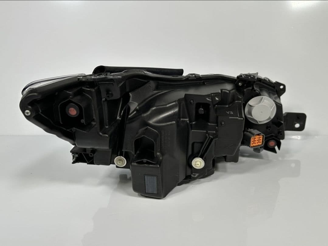 レヴォーグ VN5 レイバック VN5 WRX-S4 VBH 左ヘッドライト