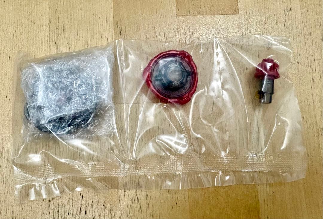 ベイブレードx エアロペガサス3-70A レット　Ver.