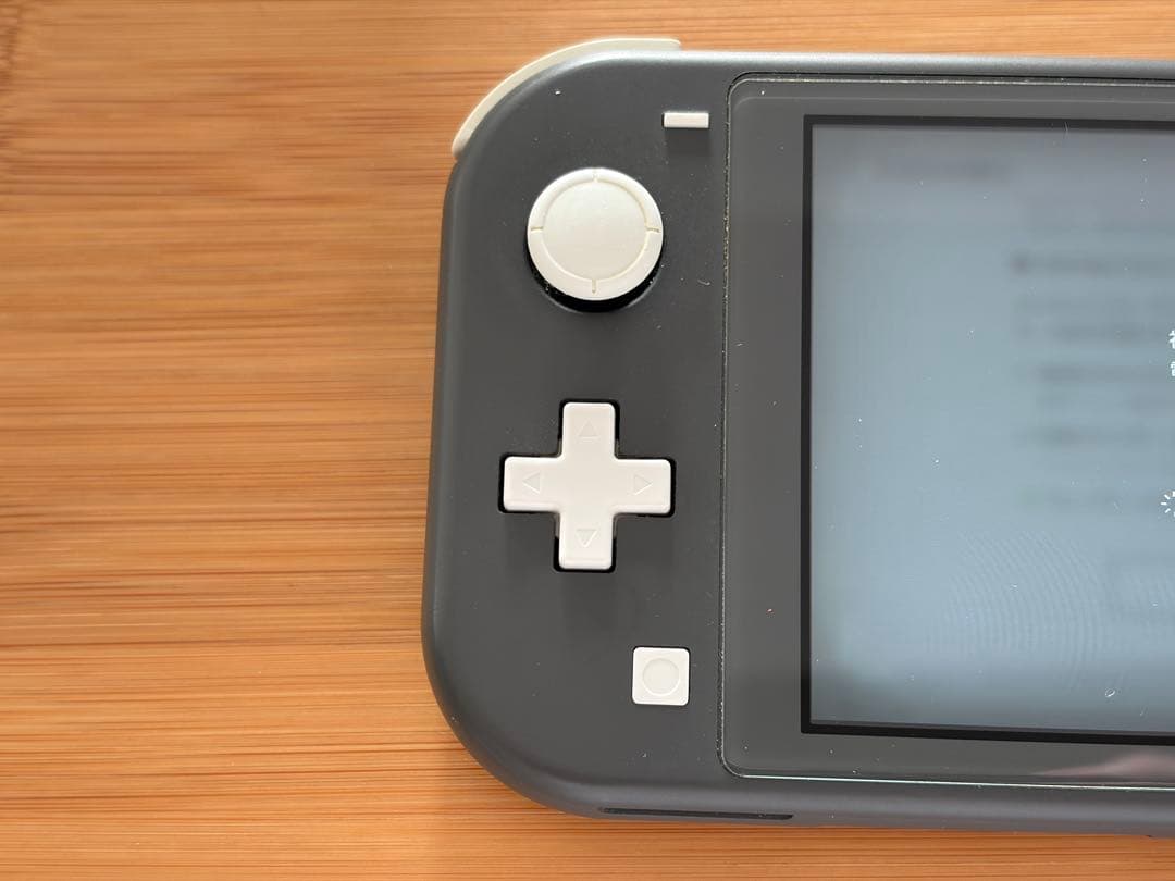 任天堂 Switch Lite スイッチライト HDH-001 ソフト付き 中古