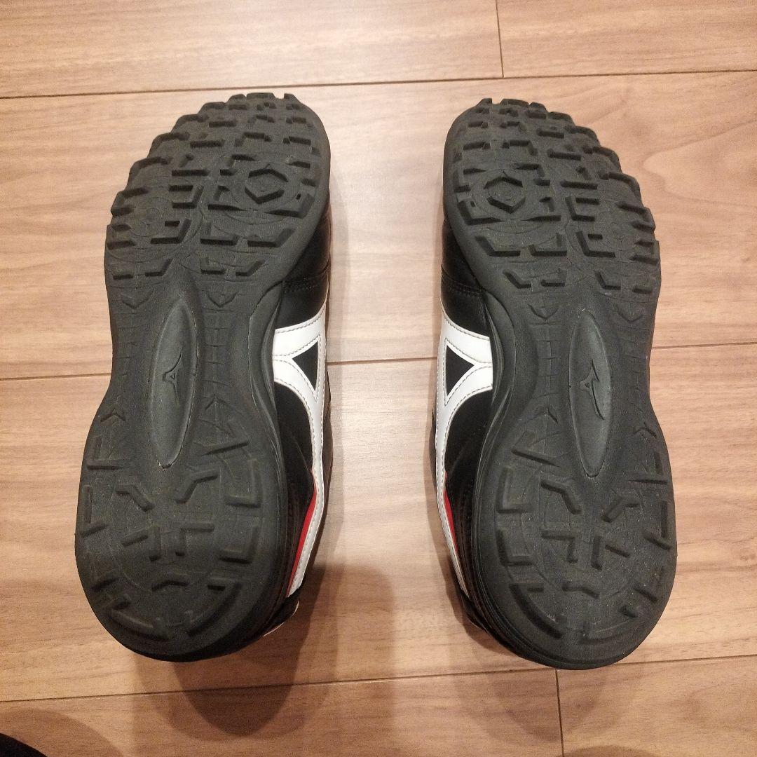 Mizuno Morelia TF 25.5cm ブラック/ホワイト