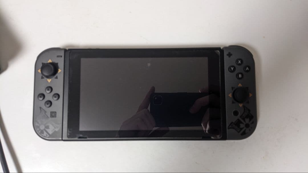 Nintendo switch モンハンライズエディション　プロコン、スマブラ付