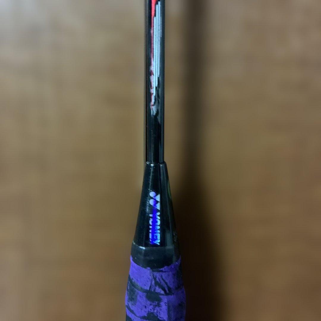ヨネックスバドミントンラケットＶＯLTRIC 70