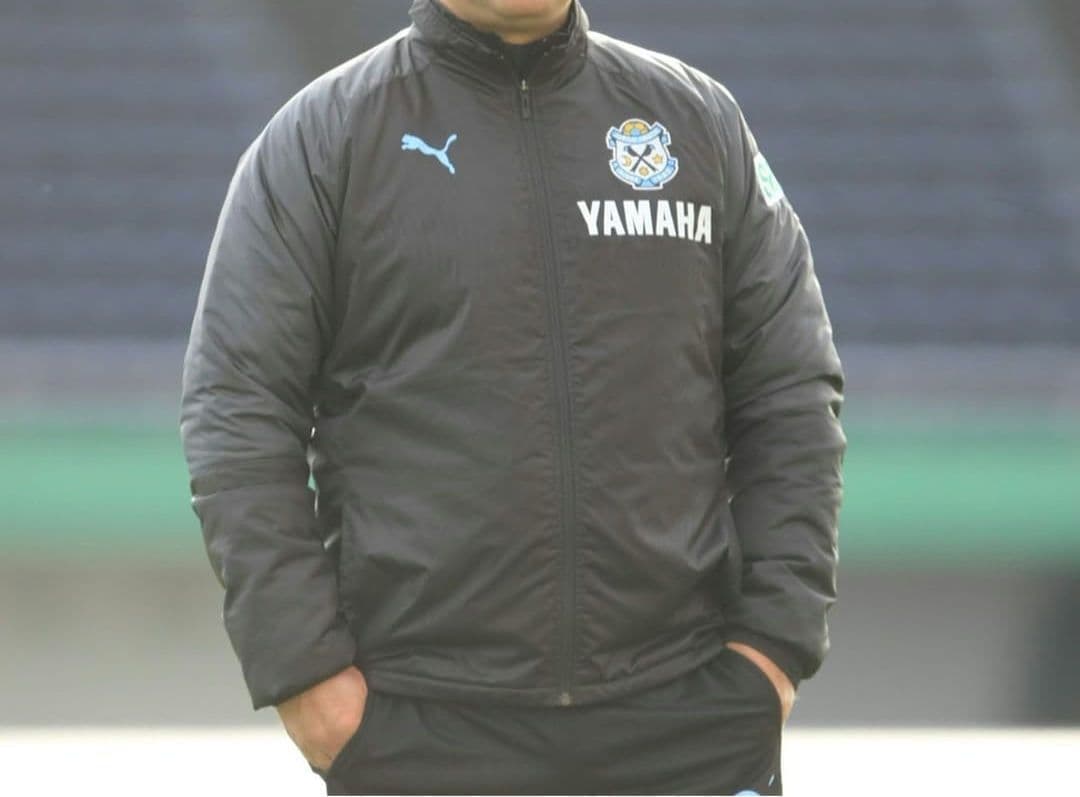 PUMA☓ジュビロ磐田 ウィンドブレーカーセット ブラック　おまけ付き
