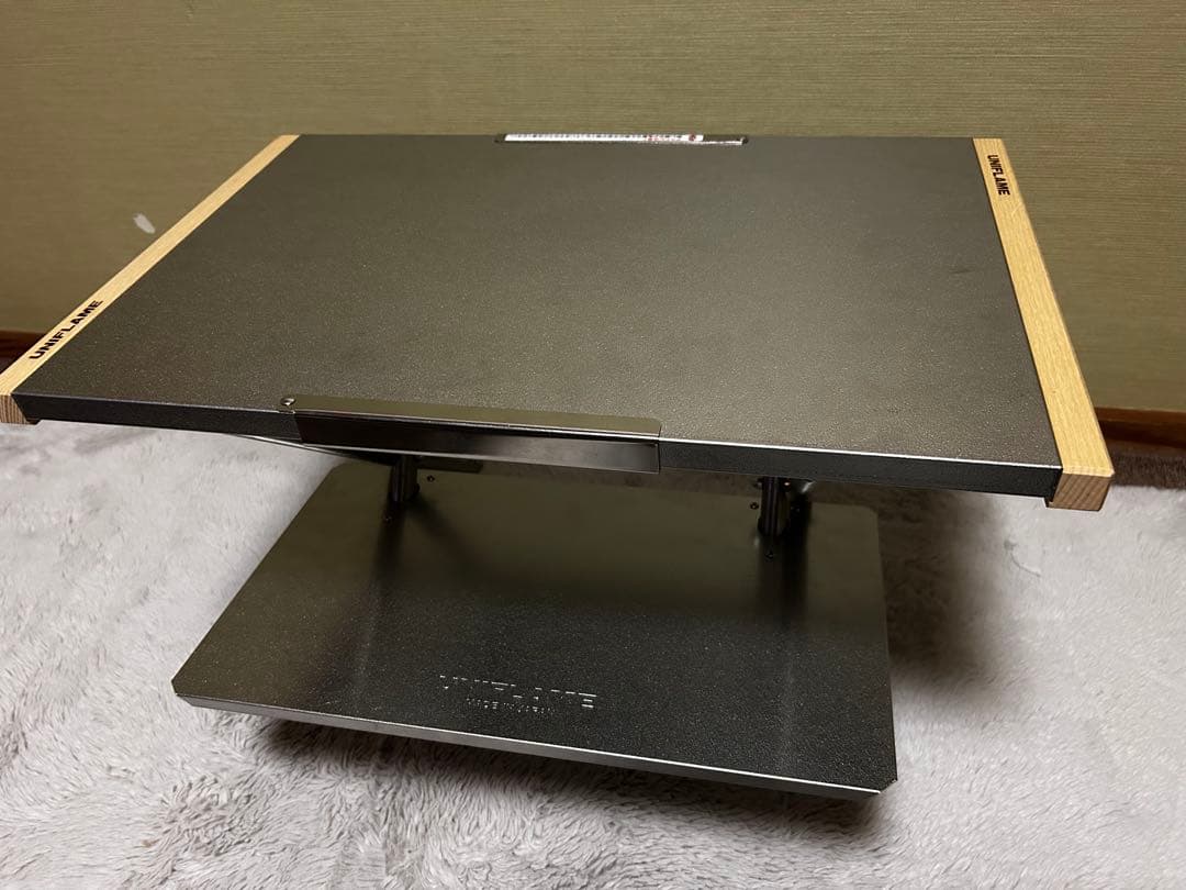 c*0様 UNIFLAME 焚き火テーブル　レッグラッグセット　超美品