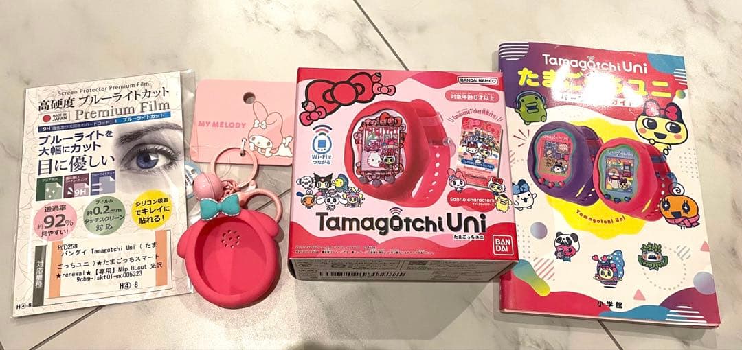 Tamagotchi Uni サンリオ ハローキティ⭐︎新品未使用　おまけ付き