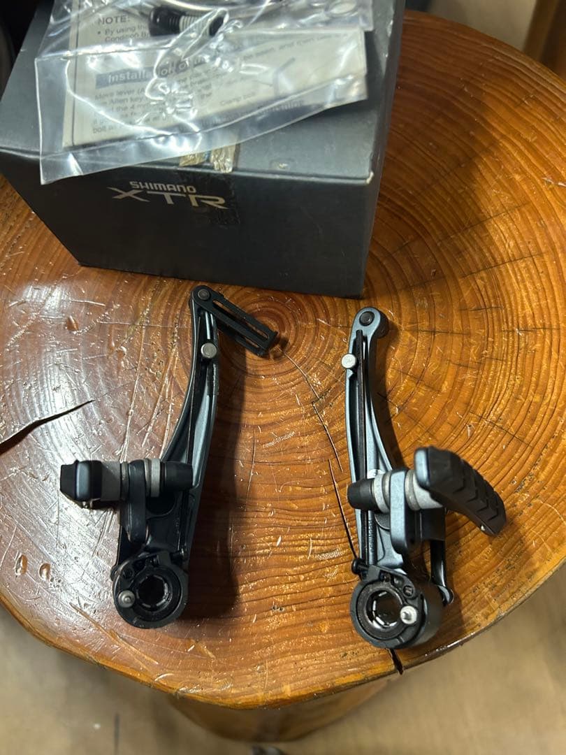 SHIMANO XTR BR-M950-R 新品未使用！