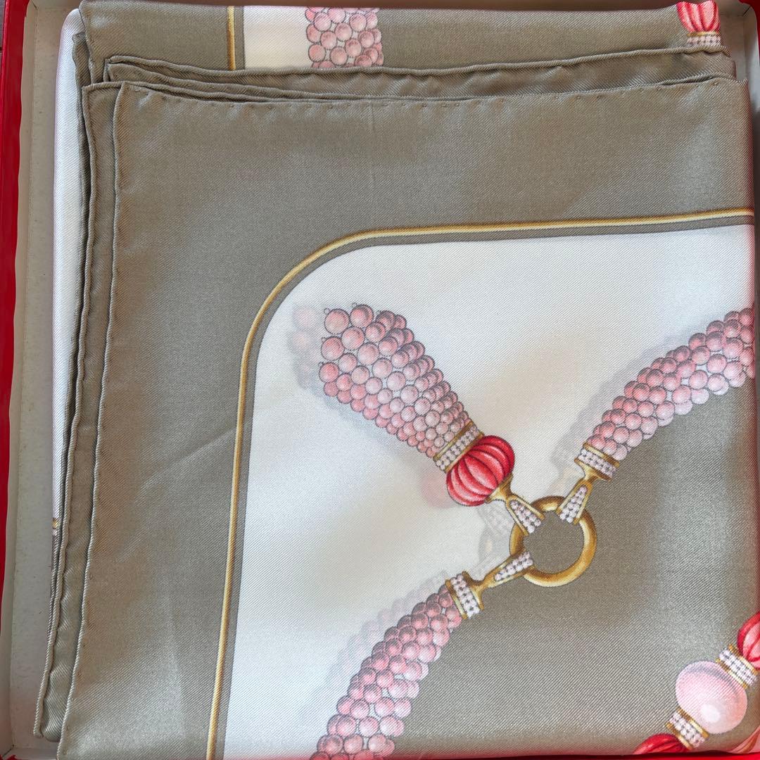 Cartier シルクスカーフ チェーンデザイン