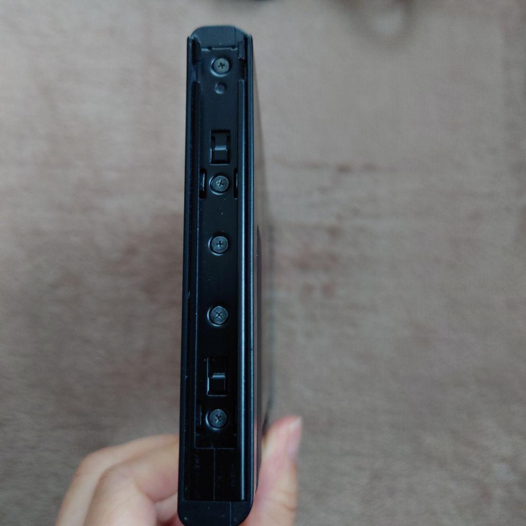 Nintendo Switch 本体 中古　おまけ携帯ケース・コントローラー付き