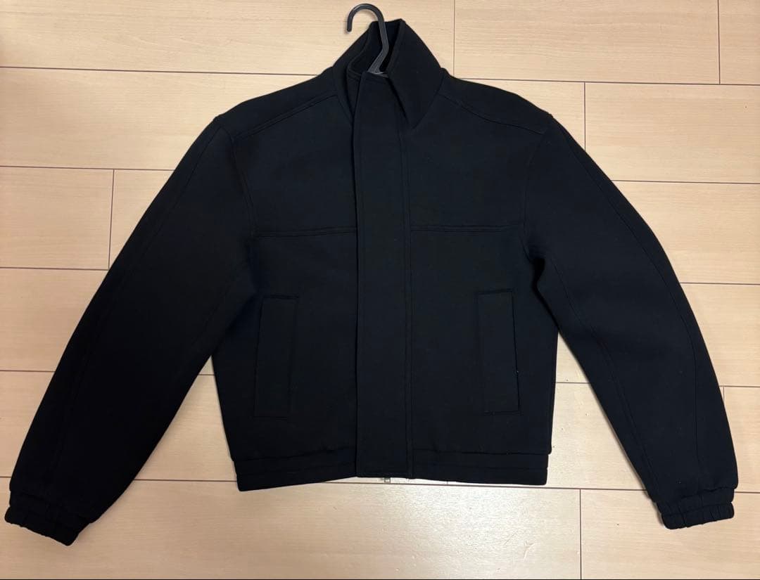 [完売商品]ZARA ネオプレン風ボクシーフィットジャケット Sサイズ