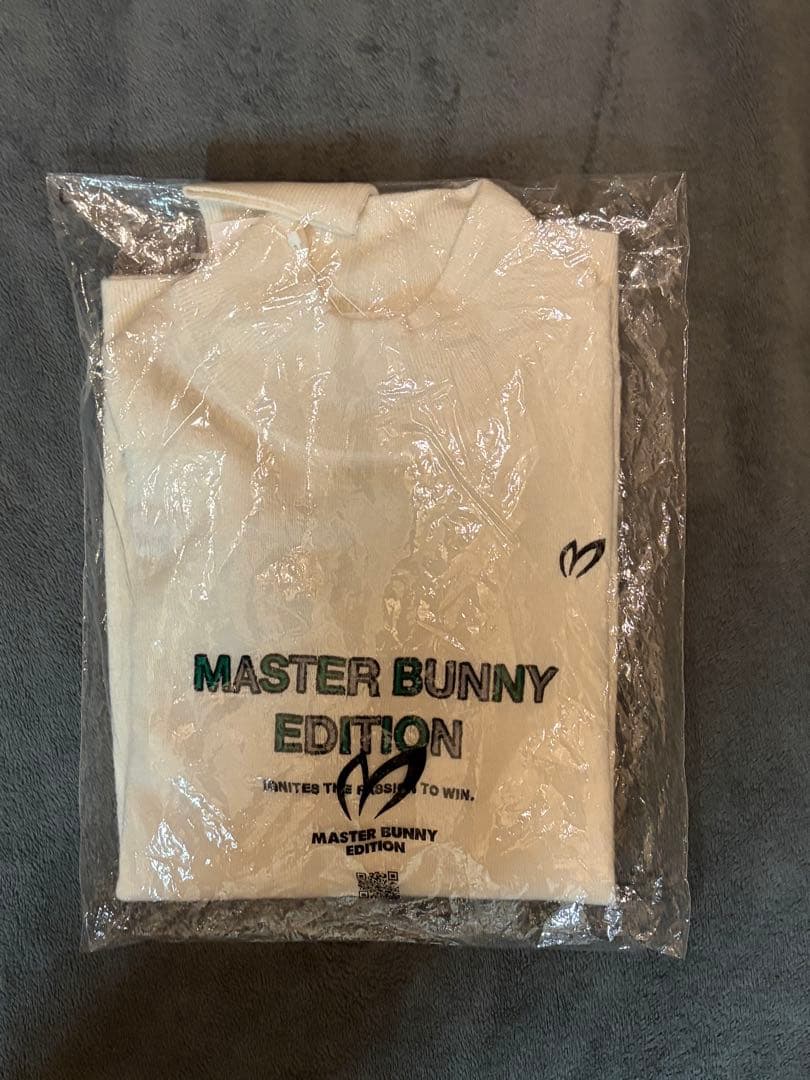 MASTER BUNNY EDITION ハイネックセーター