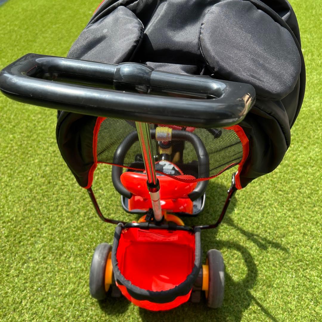 ミッキーマウス　幼児用三輪車　サンシェード付き