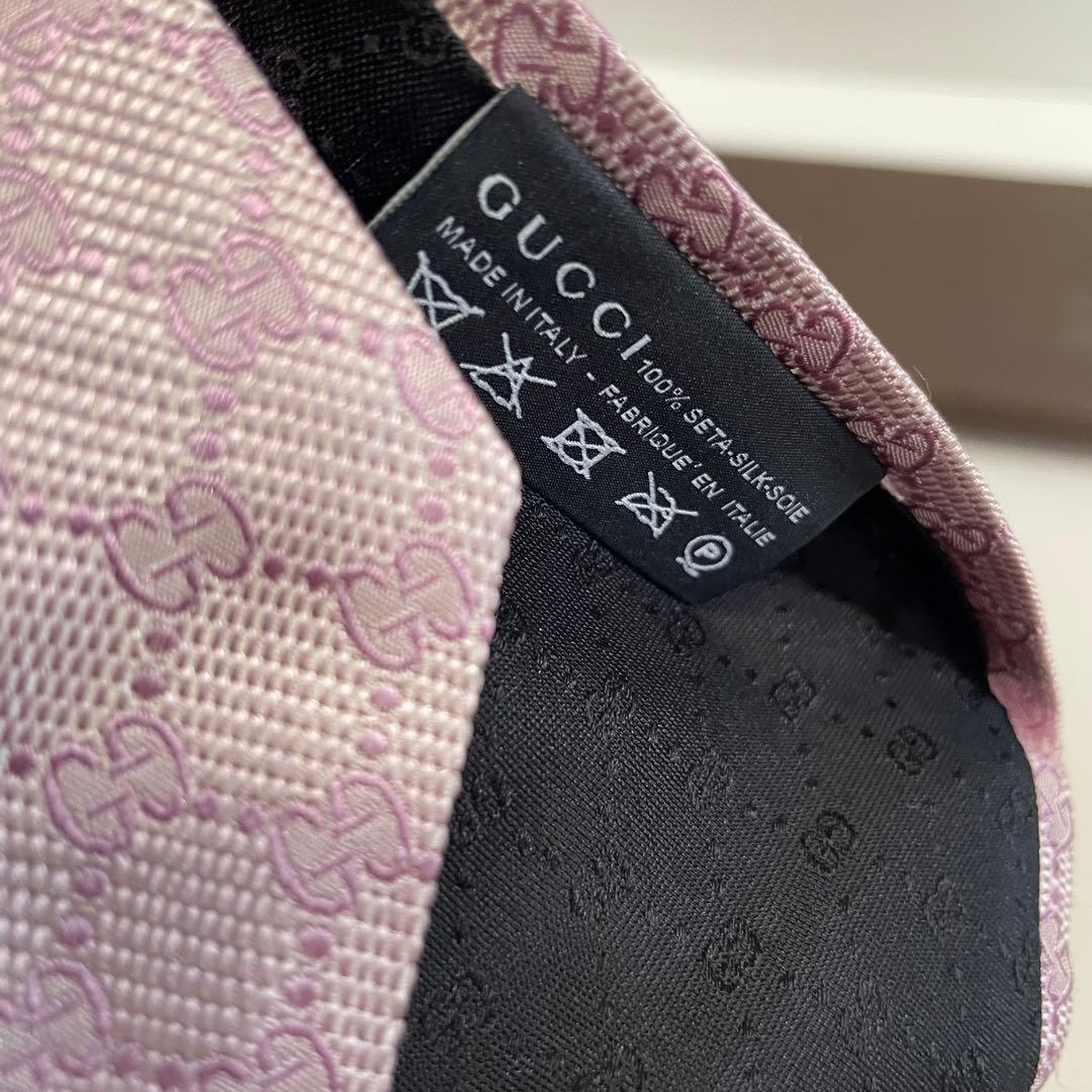 (美品)GUCCI グッチ 高級シルクネクタイ GG総柄 イタリア
