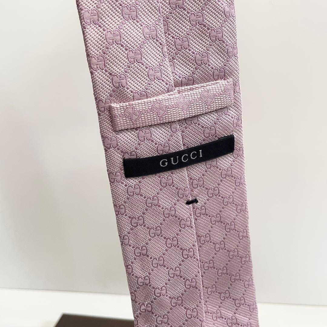 (美品)GUCCI グッチ 高級シルクネクタイ GG総柄 イタリア