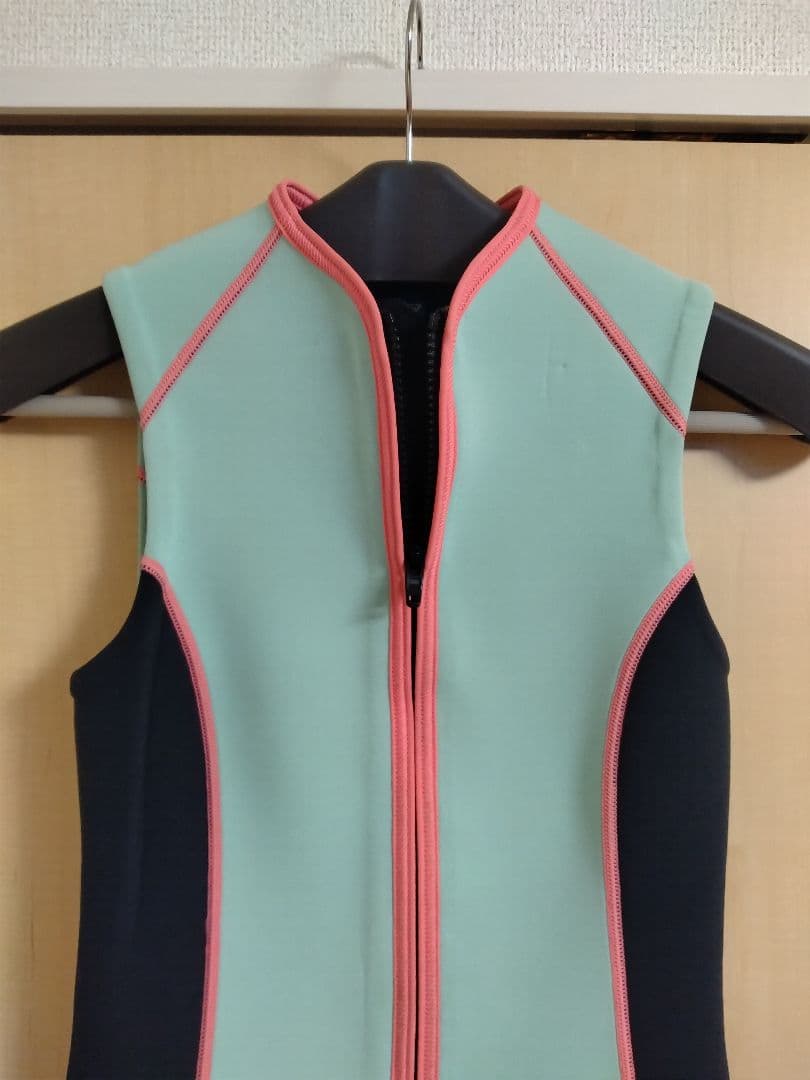 ロキシー　タッパーベスト　4/S