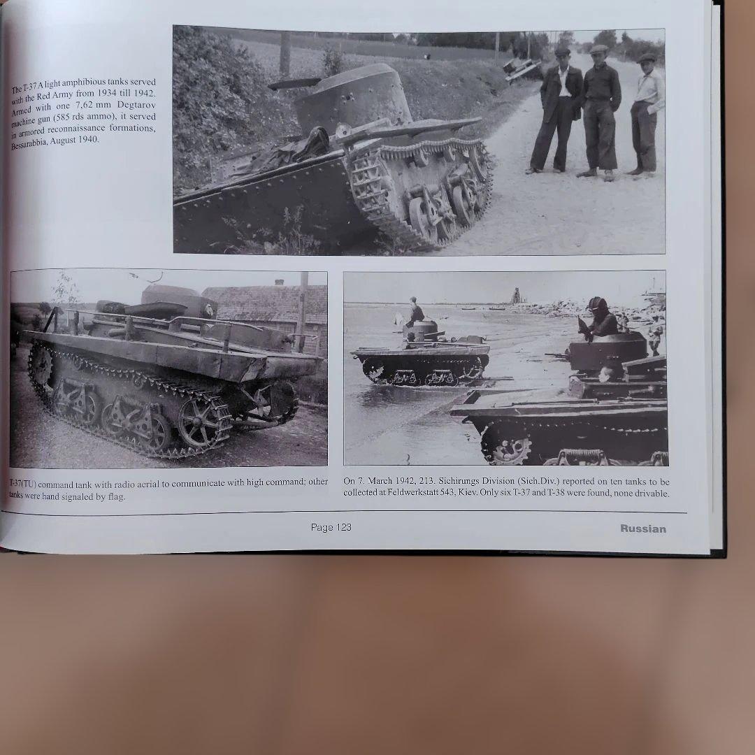 洋書 Die Wehrmacht Beutepanzer 1939-45