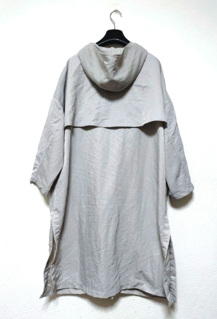 美品 BEARDSLEY ビアズリー サイドスリット フードコート