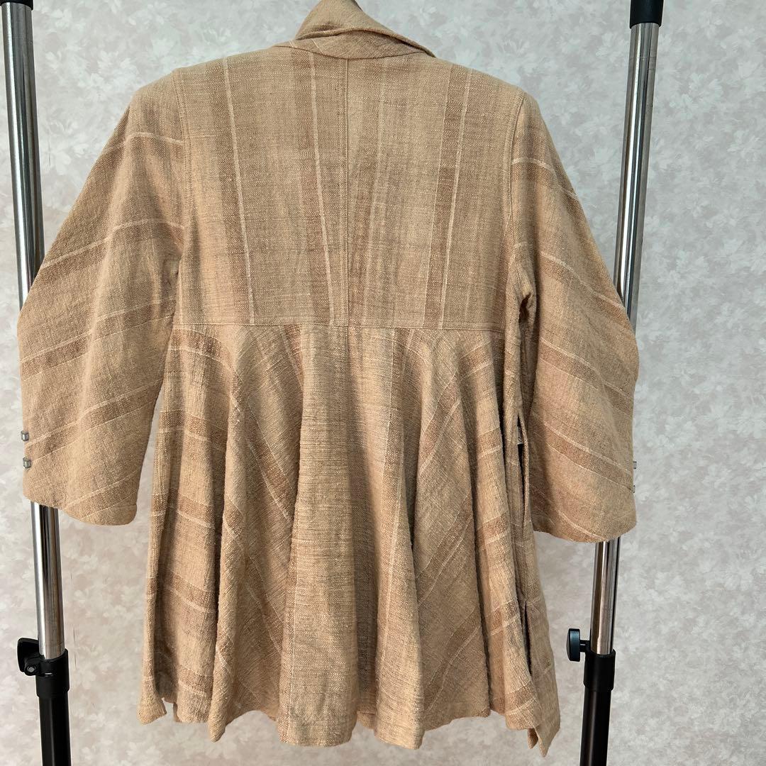 美品、Usato うさとの服 ベージュジャケット 襟2ウェイ仕様
