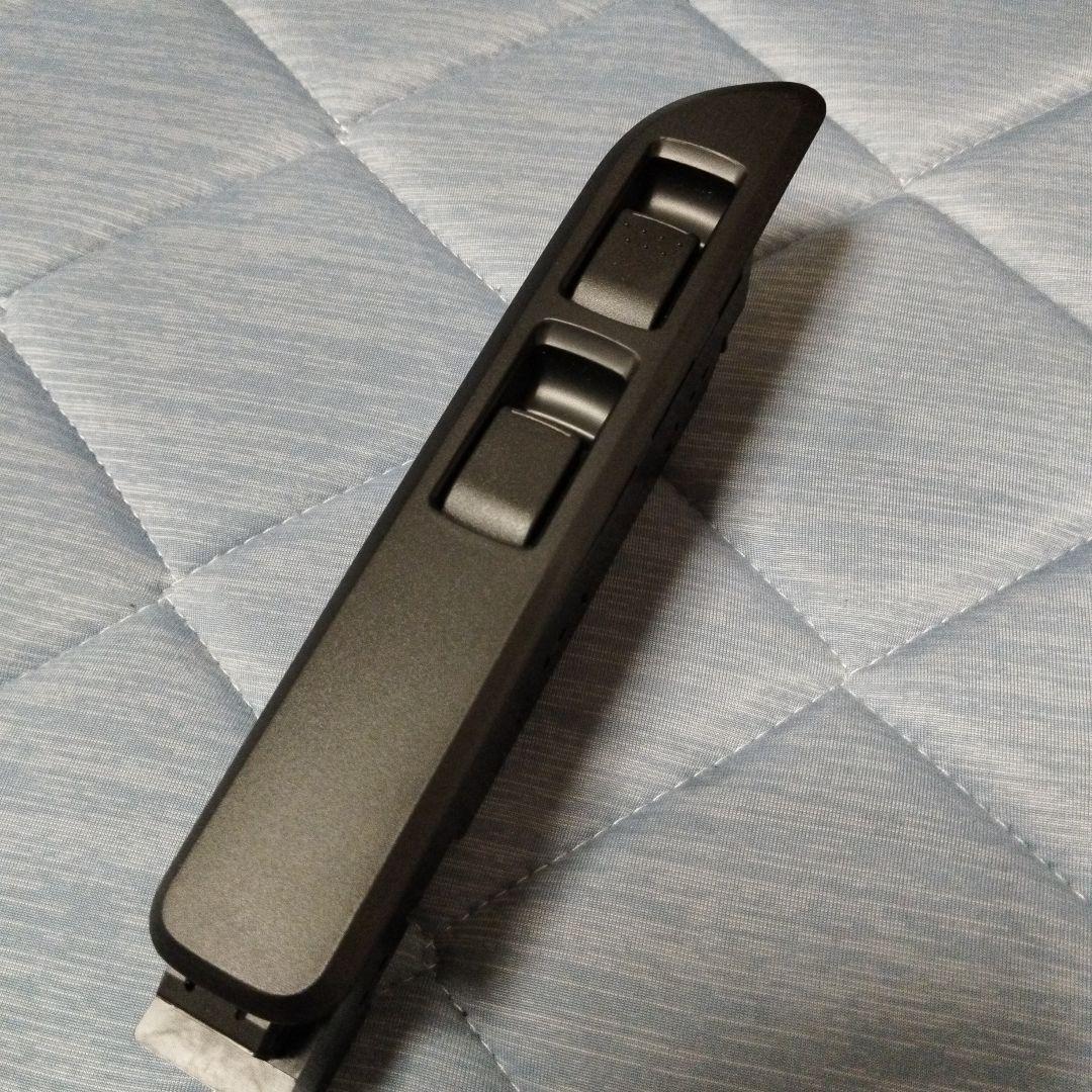 新品未使用品　三菱　キャンター　パワーウィンドウ　MK645321