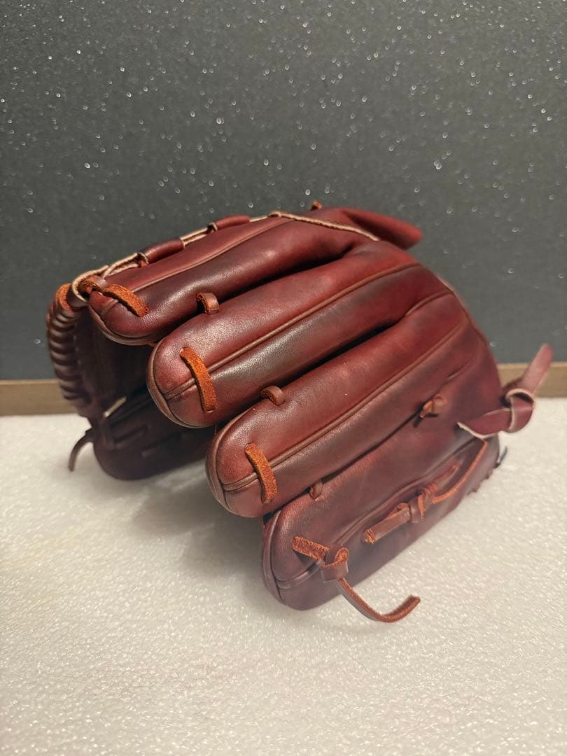 ★極美品★ NIKE ナイキ 一般軟式 投手用 ピッチャー 革質◎ 良型◎