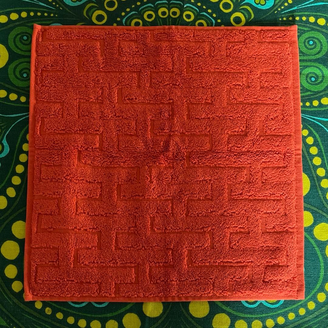 ☆HERMES☆エルメス☆ハンドタオル☆オレンジ☆新品未使用☆タグ付き