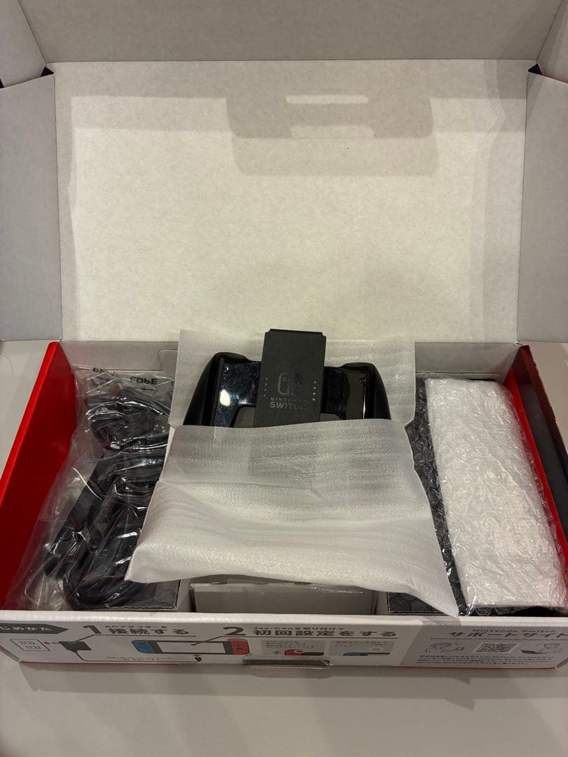 最終値下げ【新品同様】Nintendo Switch 青/赤 本体　オマケ付