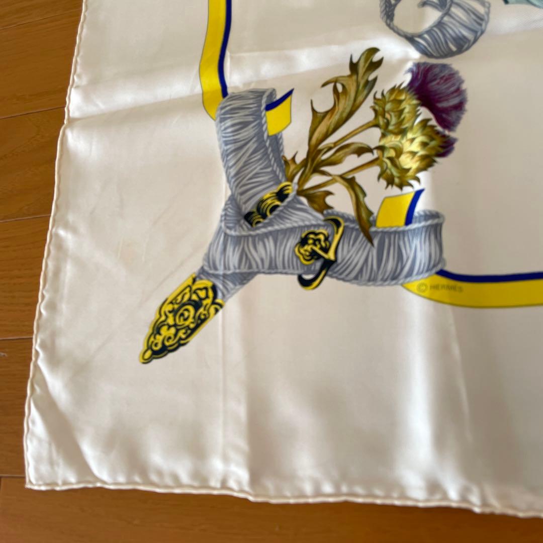 HERMES エルメス　カレ90 Resina