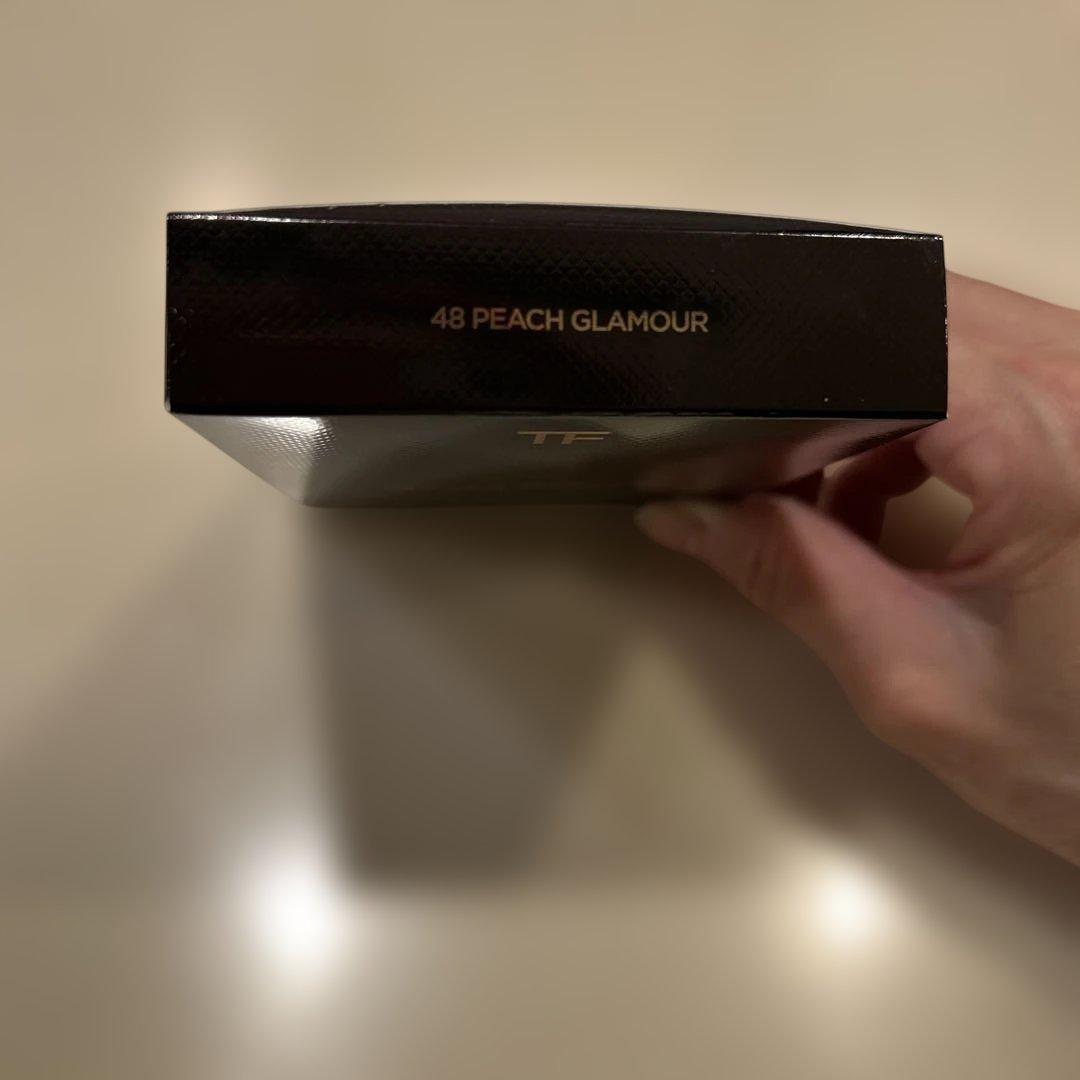 TOM FORD アイカラークォード　 新品、未使用品　48 ピーチグラマー