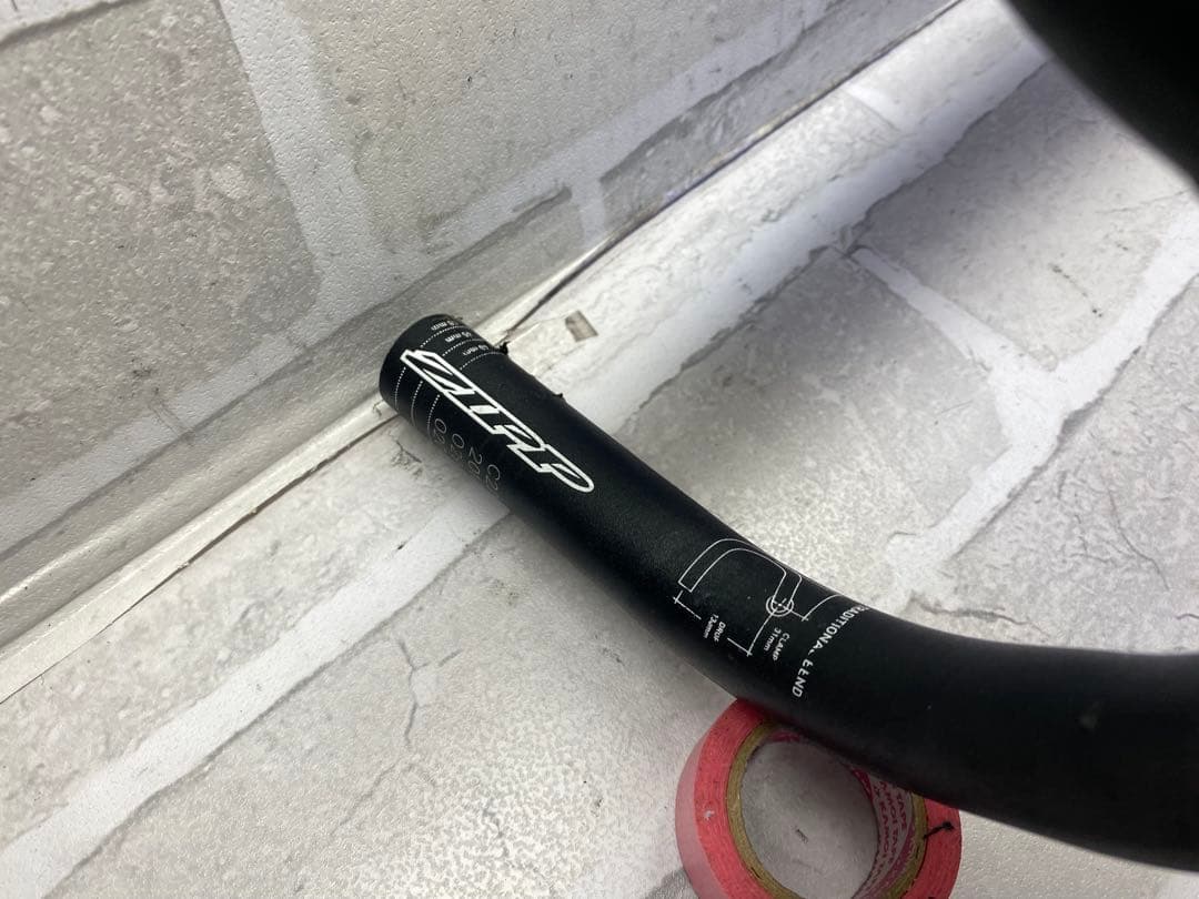 ZIPP カーボンドロップハンドル