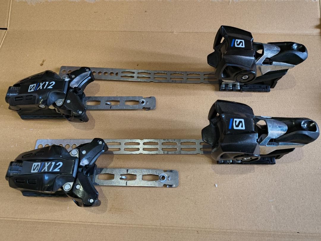 Salomon X12 ビンディング