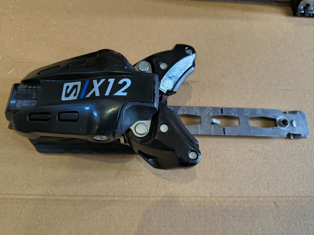 Salomon X12 ビンディング