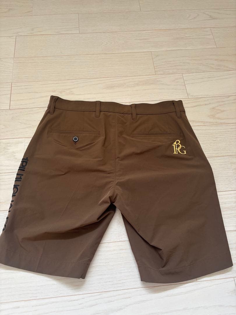 【新品・現行品】定価4.4万　1PIU1UGUALE3 GOLF　ショートパンツ