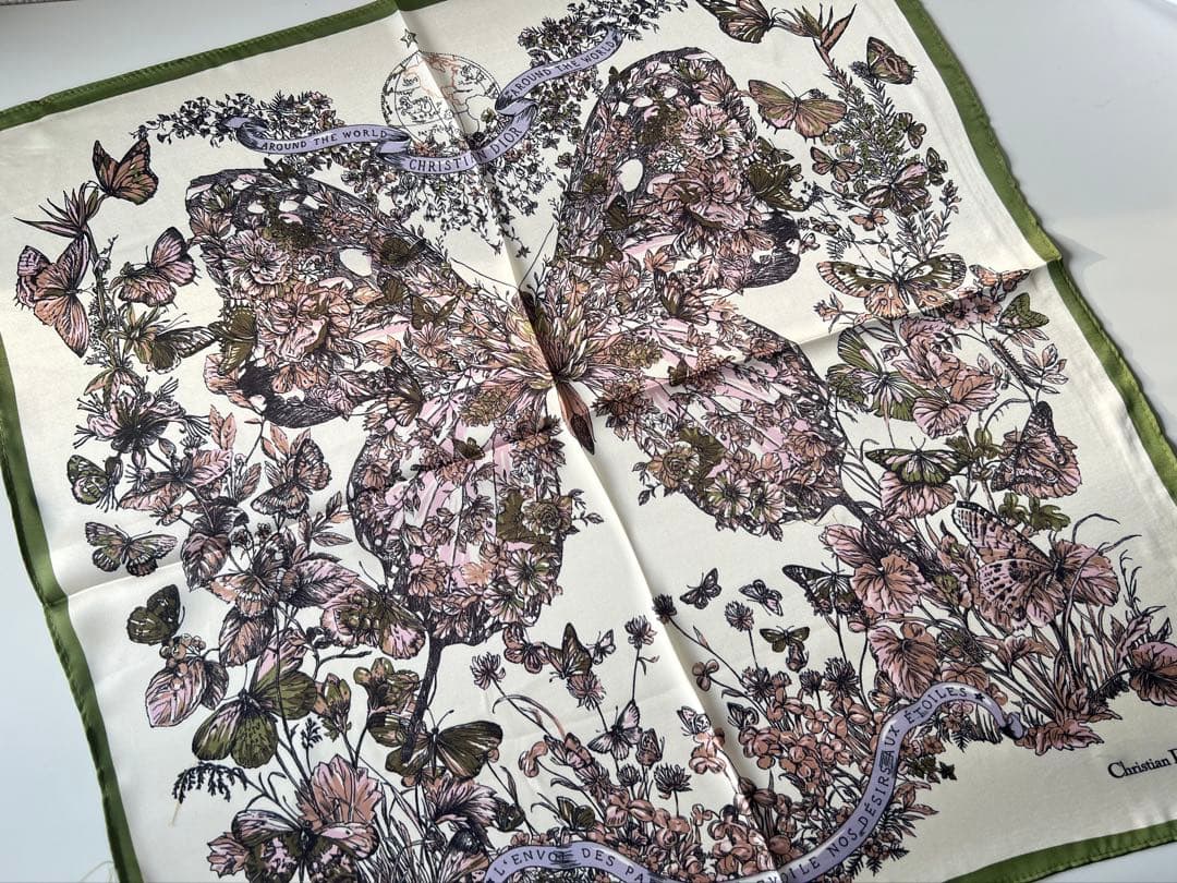 Christian Dior ディオール　ノベルティ90cm シルク スカーフ緑