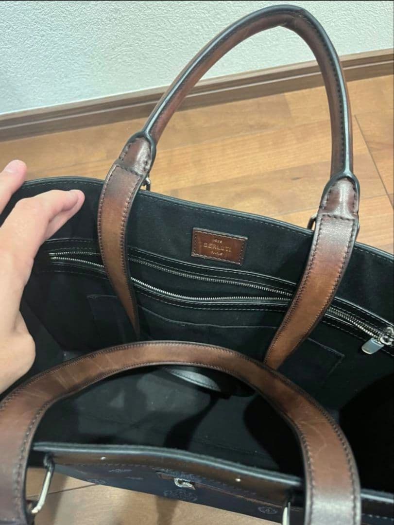 ベルルッティ　ウリス　トート・ビジネスバッグ