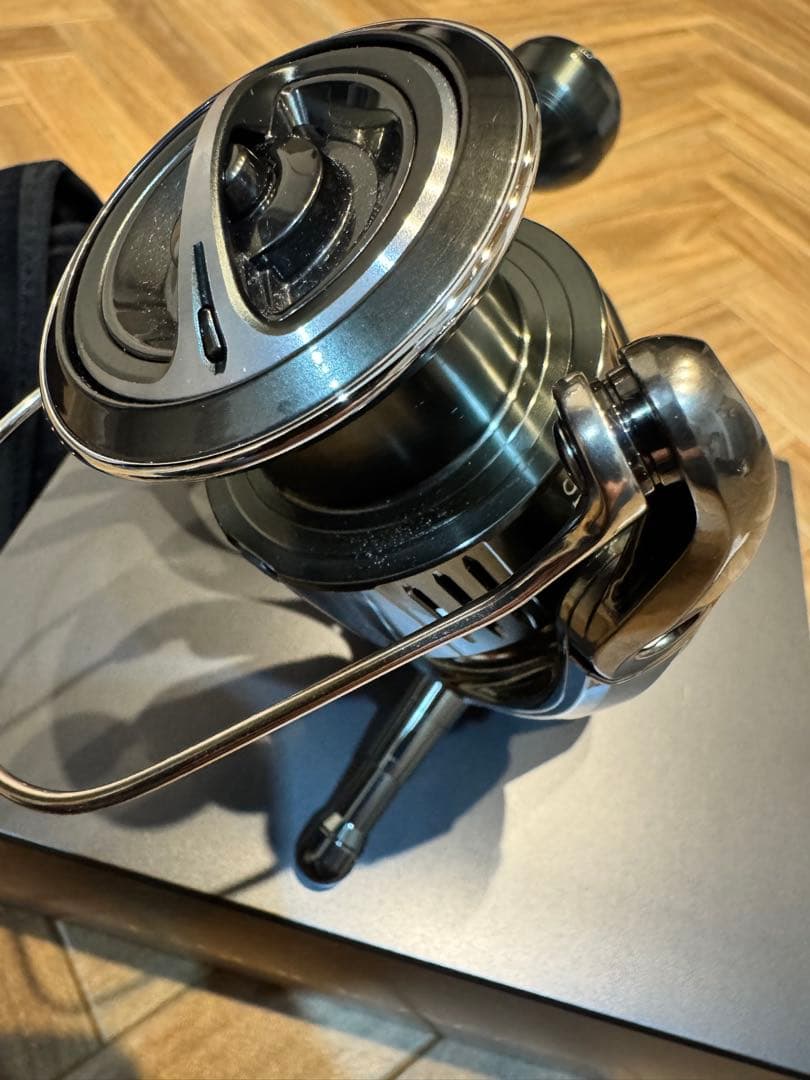美品　22ステラC5000XG シマノ