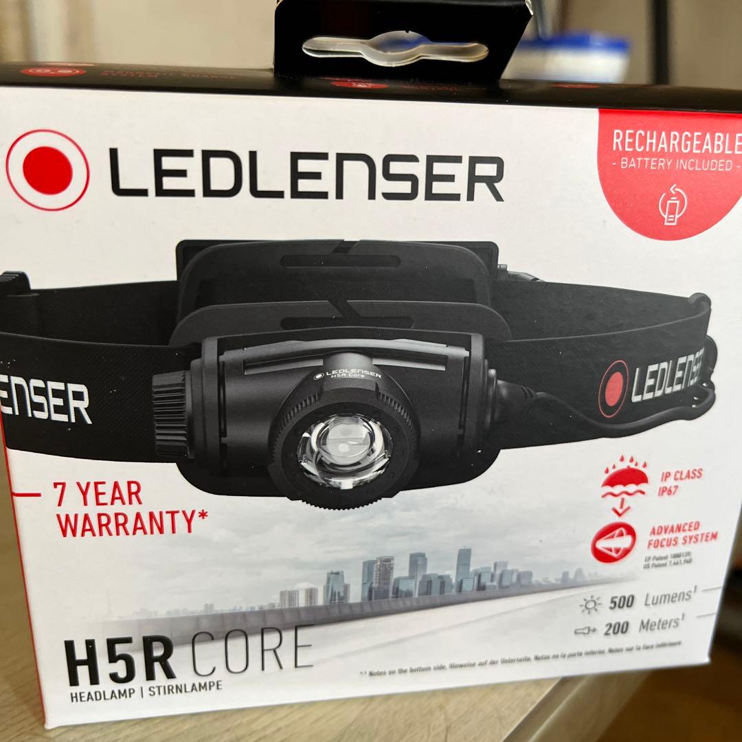 LEDLENSER充電式ヘッドライト