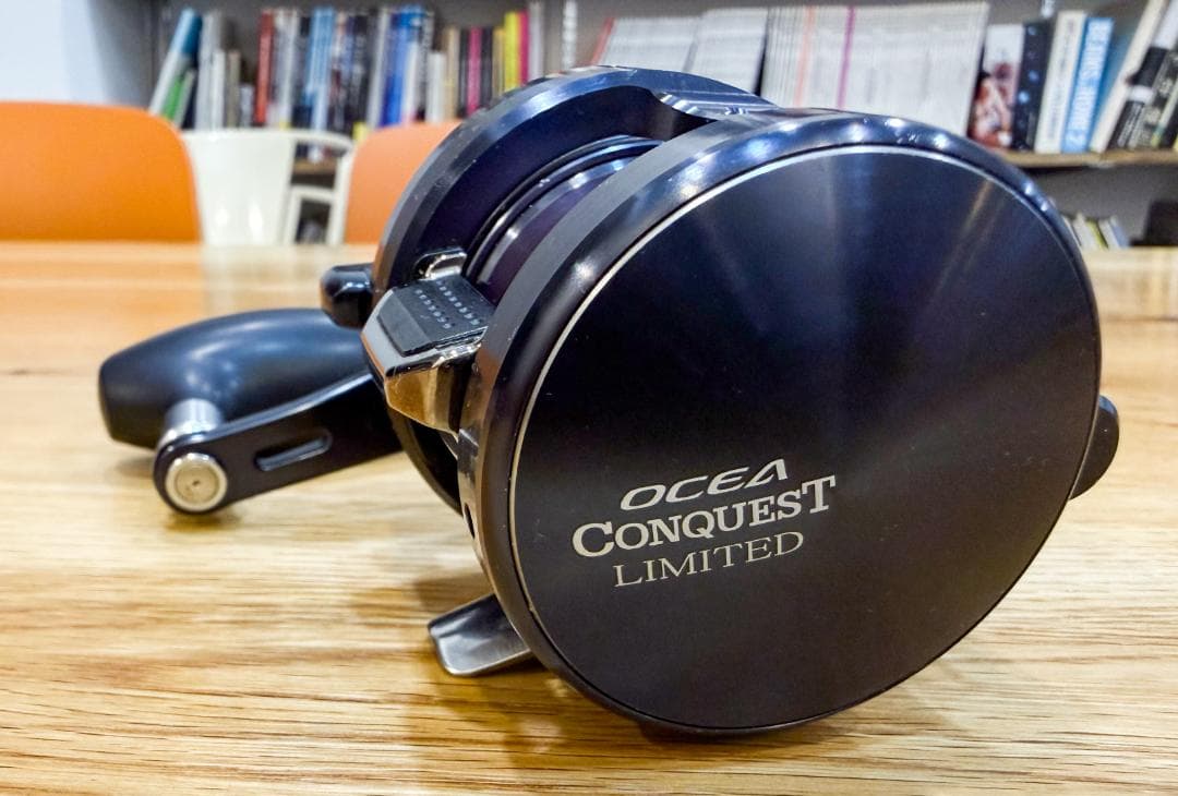 SHIMANO OCEA CONQUEST 301PG リール