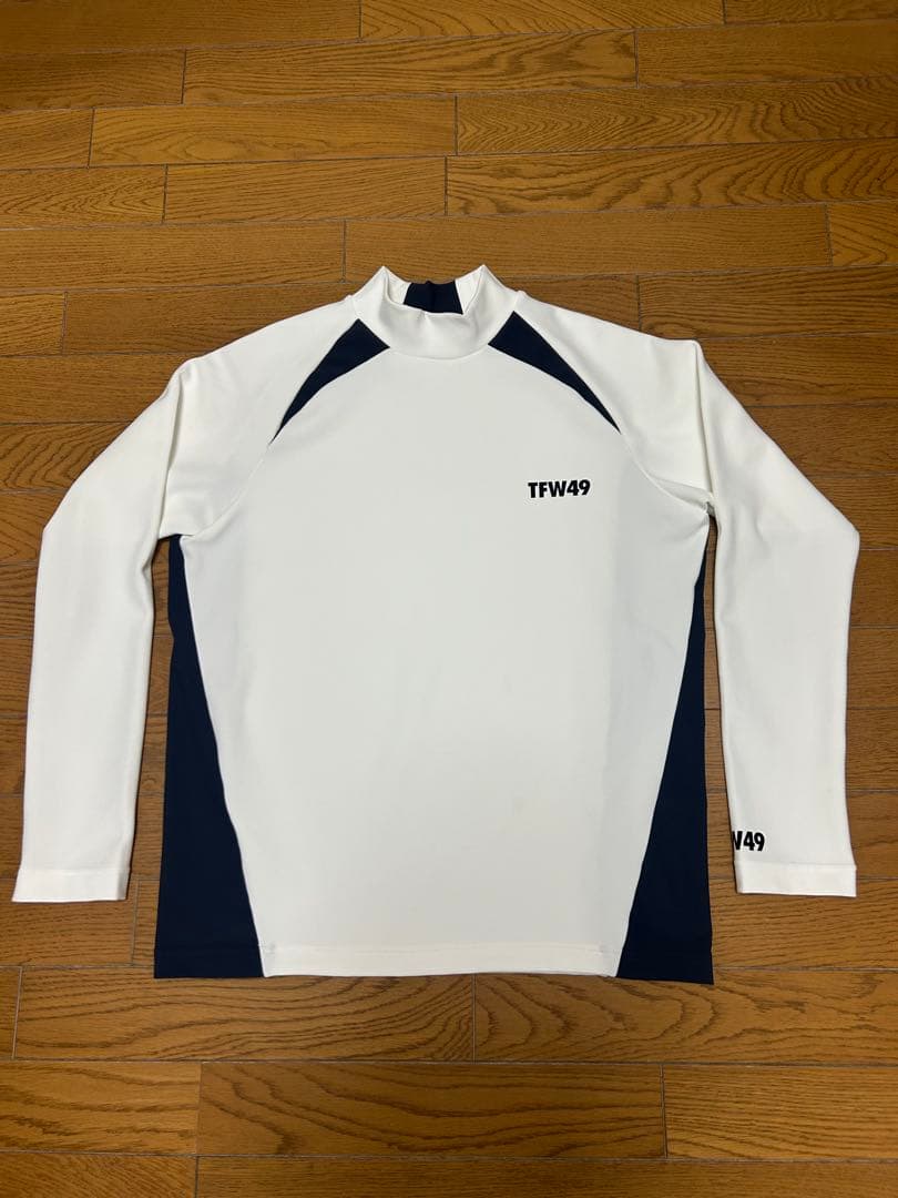 【美品】TFW49 SIDEPANEL LONGSLEEVE MOCKNECK