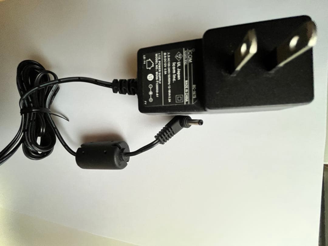 アイコム　VHF/UHFハンディ機　ID-52