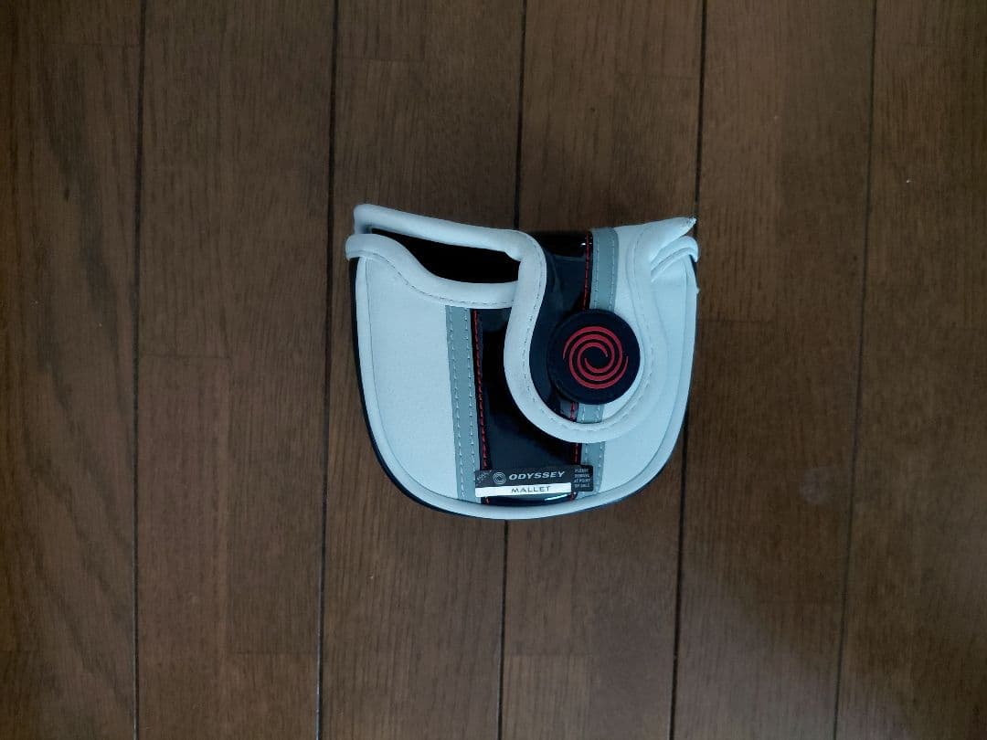 ODYSSEY WHITE HOT ROSSIE OG 33インチ