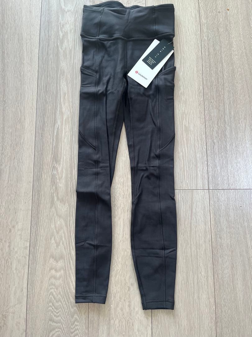 新品ルルレモン レギンス XS
