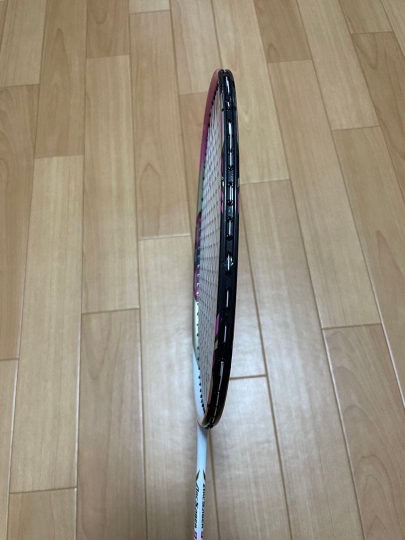 YONEXのアークセーバー9FL 3UG5