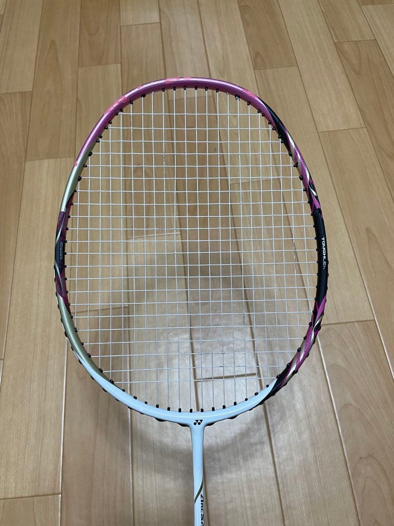 YONEXのアークセーバー9FL 3UG5
