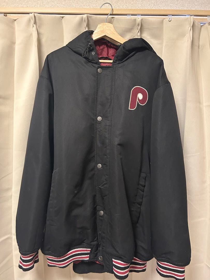G-III SPORTS Philadelphia Philliesジャケット