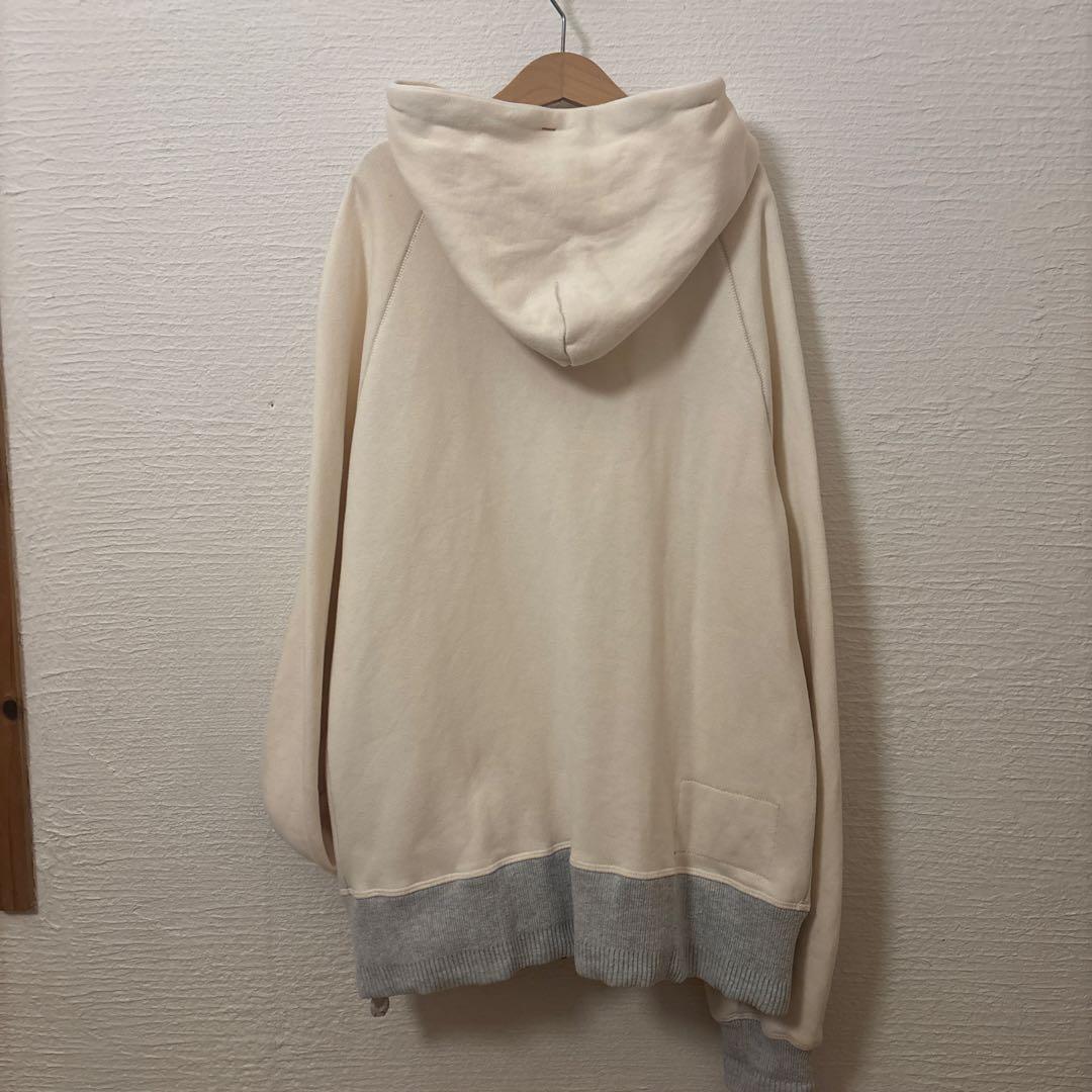 パラスパレス　パーカー