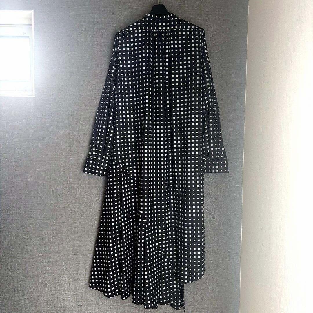 未使用級✨HYKE スクエアドット変形ロングワンピース 比翼 黒×白 ２